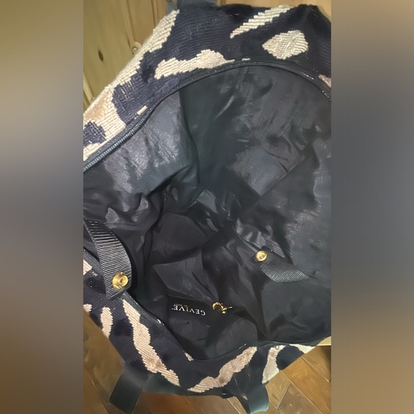 Gevive by Boyt Purse Tapestry Shoulder Tote Large Travel Bag Overnight Carry All - Picture 9 of 14